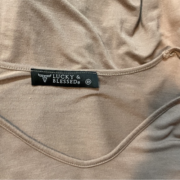 NWOT FRINGE SLEEVES PULLOVER TOP SIZE 3X - Picture 4 of 4